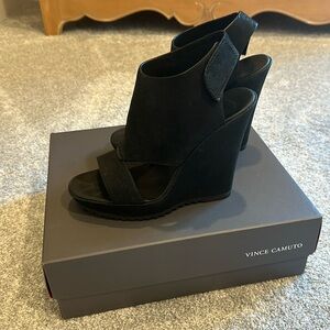 Vince Camuto Wedges